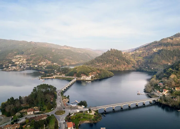 펜션 Canicada House - Geres 비에이라도미노